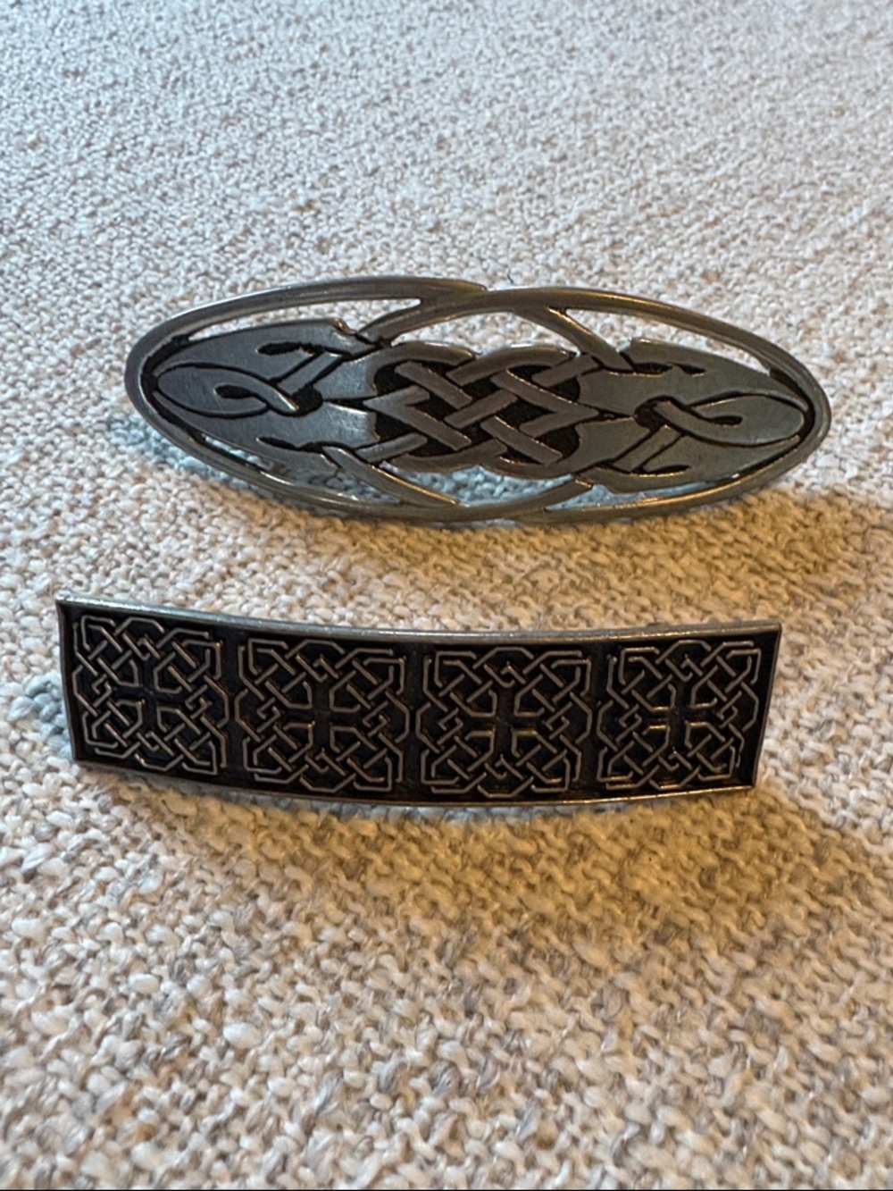 Celtic Knot Metal Hair Barrettes - Black and Silver